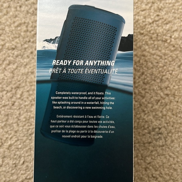 Braven Brv-360 Waterproof Portable Speaker - Picture 2 of 5